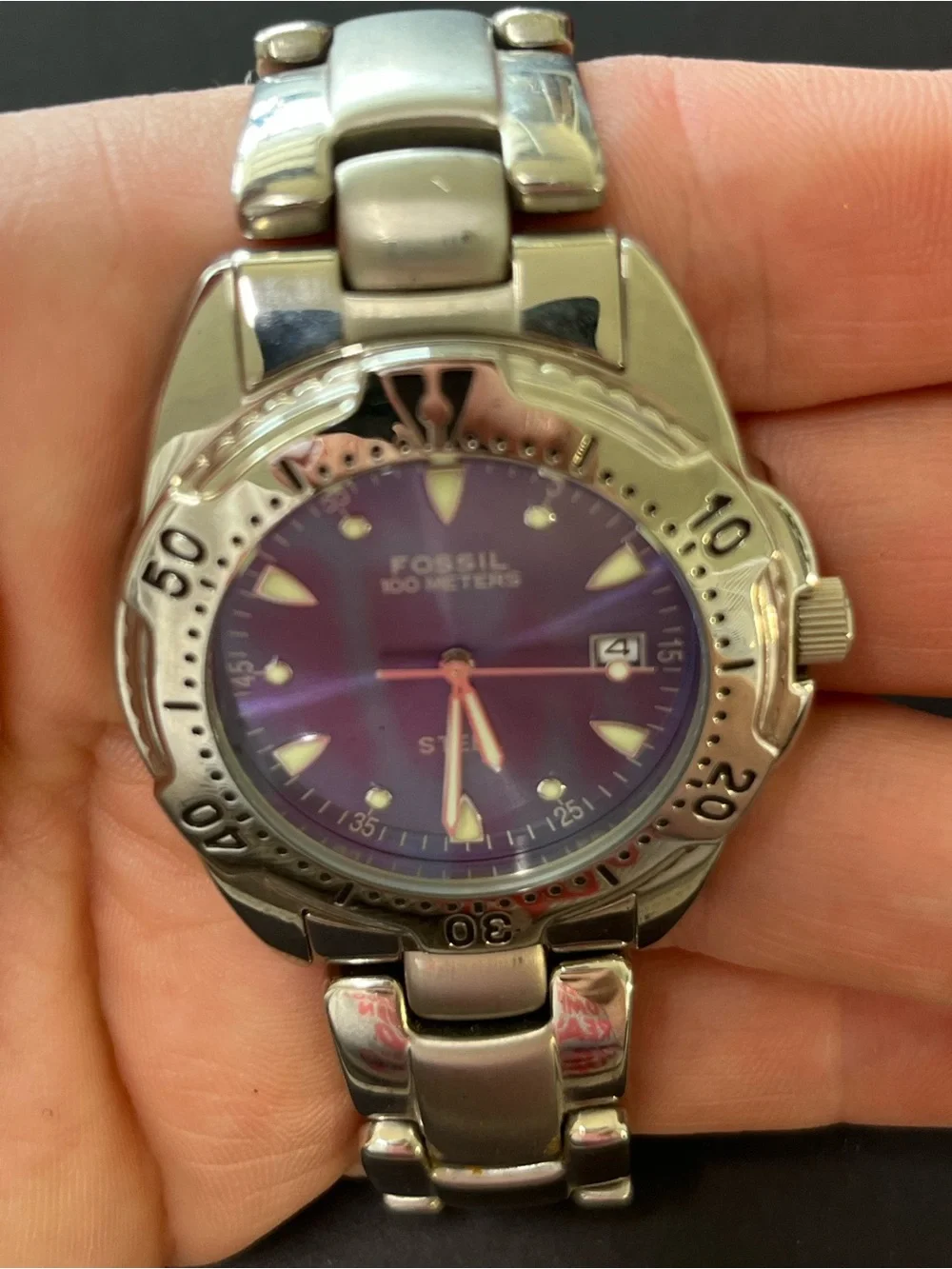 Fossil stainless steel